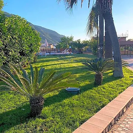 Lucia 4* Castellammare di Stabia